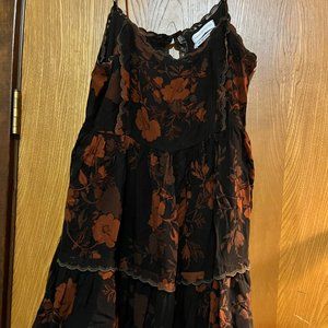 Urban Outfitters Tiered Floral Sundress. Size M. Lightly Worn.